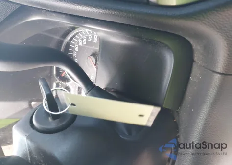 2014 Chevrolet Silverado 1500 1Lt из США, поврежденный, VIN 1GCVKREC5EZ235455